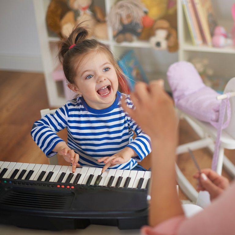 موسیقی درمانی و فواید برای کودکان - قسمت دوم
